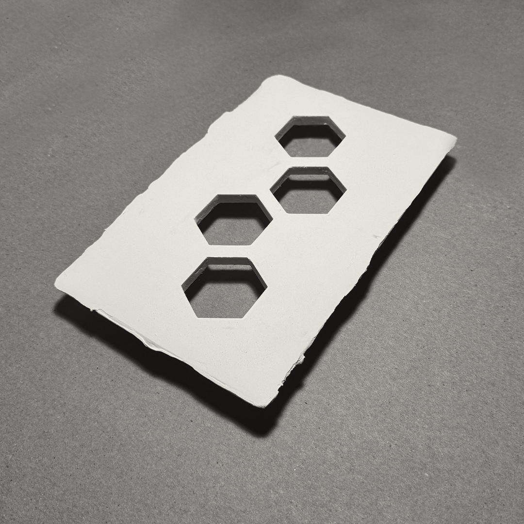 8"x4" Plaster-In Vent - Hexagon Design - Register