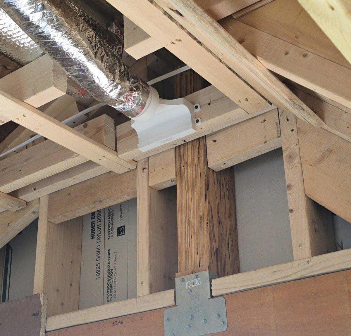 L6 linear high-velocity outlet, rough-in installation